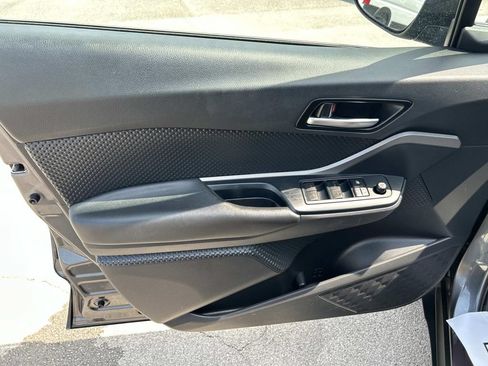 Used 2021 Toyota C-HR LE FWD image 25