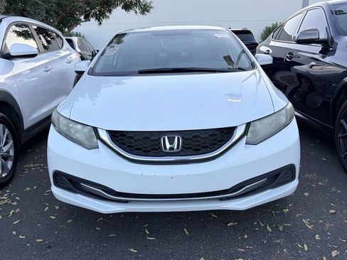 Used 2014 Honda Civic LX image 2
