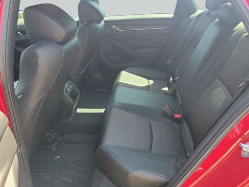 Used 2022 Honda Accord Sport image 28