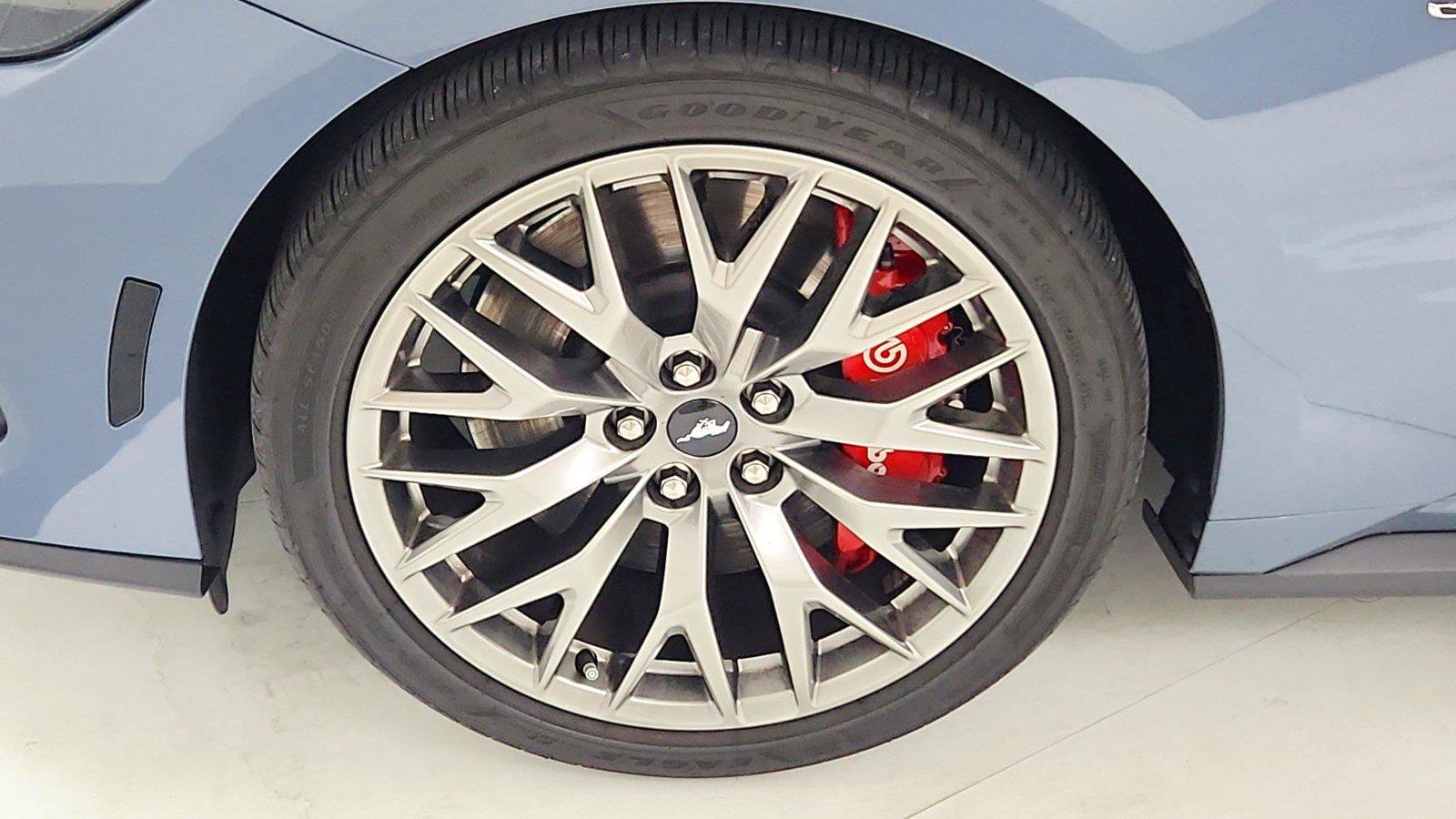 Used 2025 Ford Mustang GT Premium RWD image 10