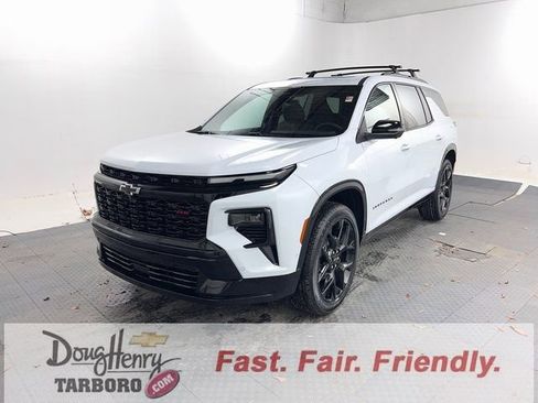 New 2026 Chevrolet Traverse RS w/ LPO, Floor Liner Package FWD image 1