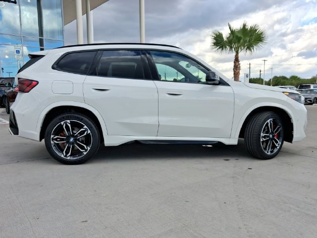 New 2027 BMW X1 xDrive28i w/ Technology Package AWD/4WD image 7