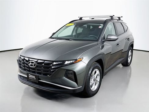Used 2023 Hyundai Tucson SEL image 3