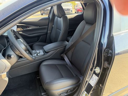 Certified 2026 MAZDA CX-30 AWD 2.5 S w/ Premium Package image 23
