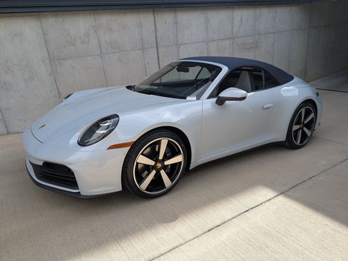 New 2025 Porsche 911 Carrera image 37