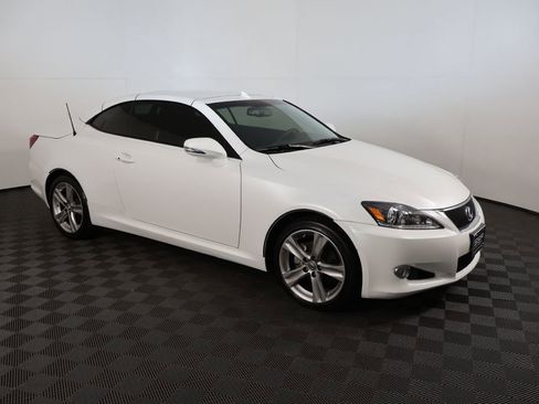 Used 2014 Lexus IS 250C 250 w/ Luxury Package image 10
