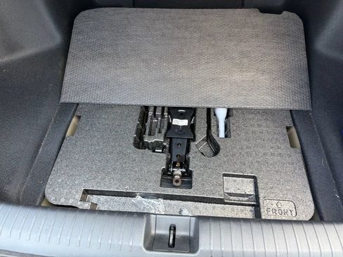 Used 2025 Honda Accord SE image 8