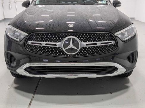 Certified 2025 Mercedes-Benz GLC 300 4MATIC image 2