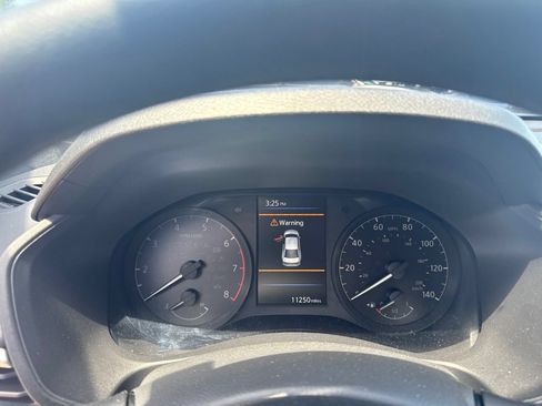 Used 2025 Nissan Altima 2.5 S FWD image 6