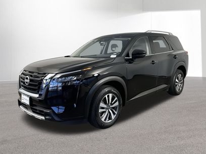Certified 2025 Nissan Pathfinder SL