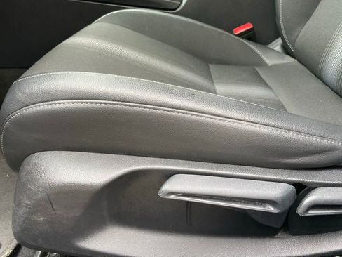 Used 2025 Honda Civic Sport image 10