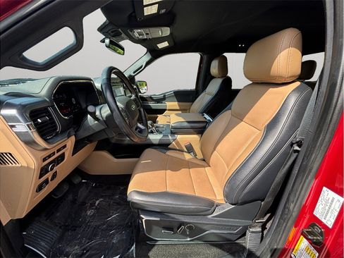 Used 2021 Ford F150 Lariat AWD/4WD image 2