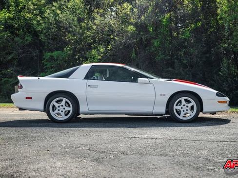 Used 1997 Chevrolet Camaro SS w/ SS Alteration Pkg image 13