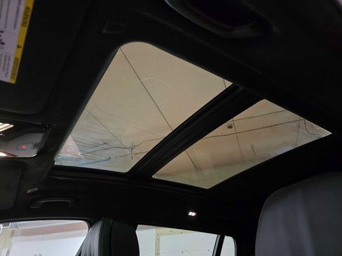 New 2026 BMW X7 M60i image 26