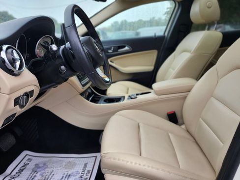 Used 2018 Mercedes-Benz GLA 250 4MATIC image 18