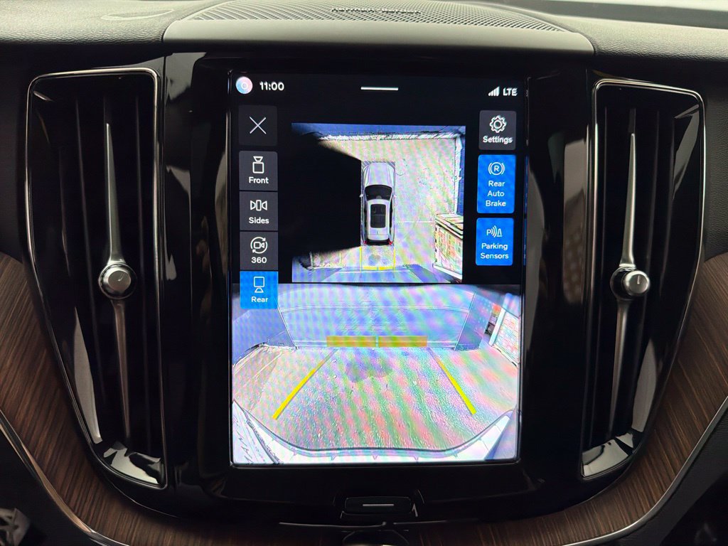 Used 2024 Volvo XC60 B5 Plus w/ Climate Package AWD/4WD image 19