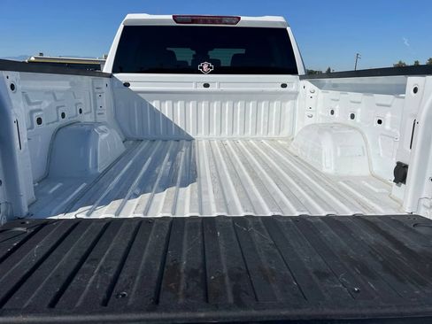 Used 2024 Chevrolet Silverado 1500 Custom RWD image 7