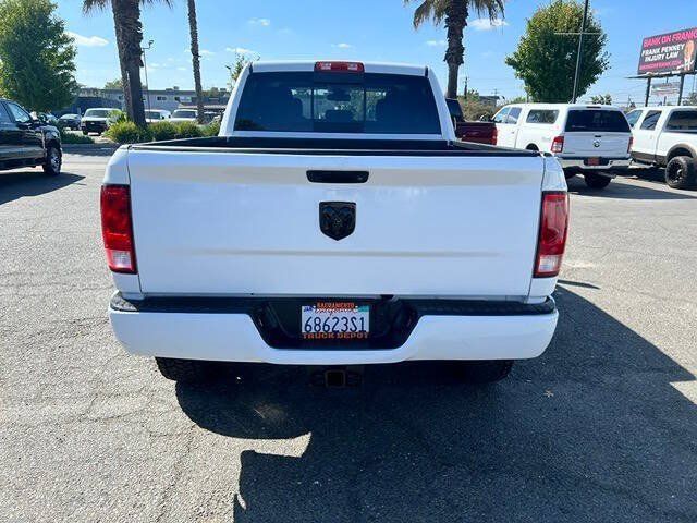 Used 2015 RAM 2500 SLT AWD/4WD image 7