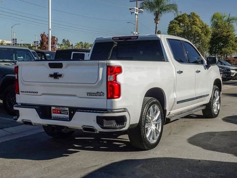 Used 2023 Chevrolet Silverado 1500 High Country w/ High Country Premium Package image 4