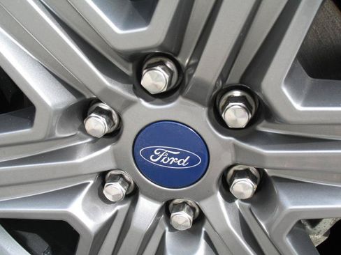 Used 2020 Ford F150 XLT w/ Equipment Group 302A Luxury AWD/4WD image 74