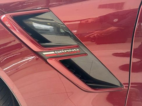 Used 2017 Chevrolet Corvette Grand Sport RWD image 4