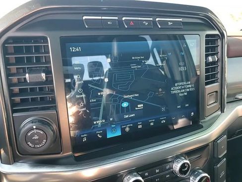 Used 2021 Ford F150 Lariat w/ Equipment Group 502A High image 19