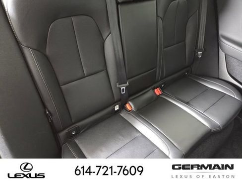 Used 2019 Volvo XC40 T5 Momentum AWD/4WD image 22