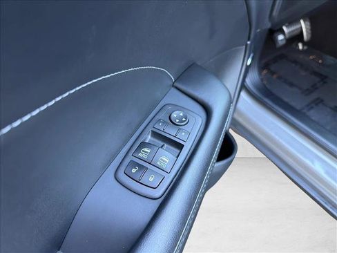 Used 2023 Dodge Challenger R/T w/ Plus Package image 11