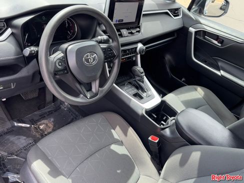 Certified 2024 Toyota RAV4 XLE AWD/4WD image 19
