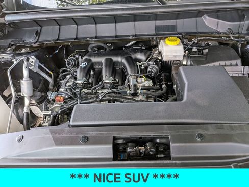 Used 2025 Nissan Pathfinder SV FWD image 14