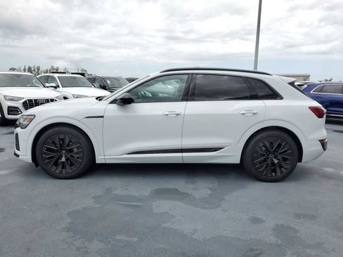 Certified 2024 Audi Q8 e-tron Prestige w/ Prestige Package AWD/4WD image 3