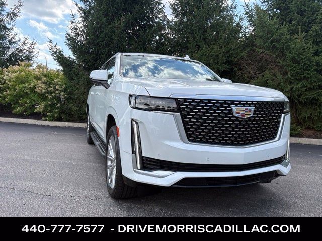 Used 2023 Cadillac Escalade ESV Premium Luxury w/ LPO, Floor Liner Package AWD/4WD image 11