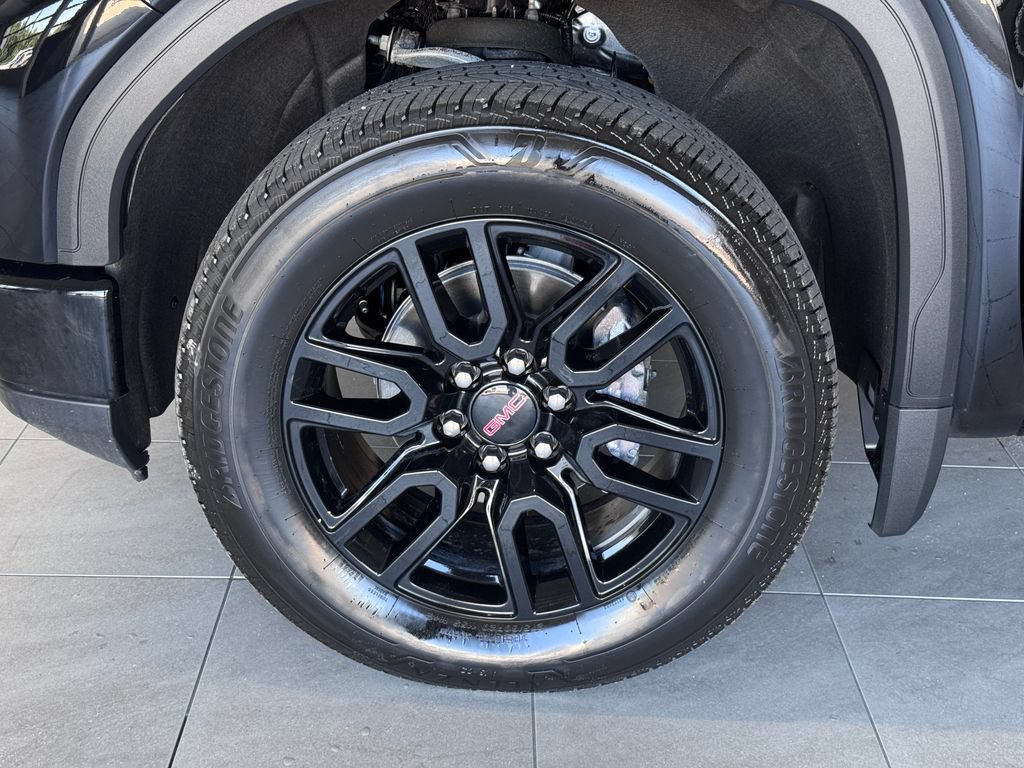 Certified 2026 GMC Sierra 1500 Elevation AWD/4WD image 4