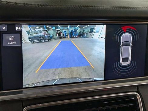 Used 2019 Porsche Panamera 4 AWD/4WD image 19
