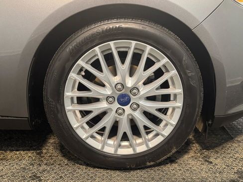 Used 2012 Ford Focus SEL FWD image 31