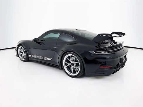 Used 2024 Porsche 911 GT3 image 3