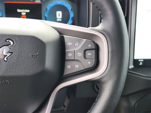 New 2025 Ford Bronco Badlands image 29