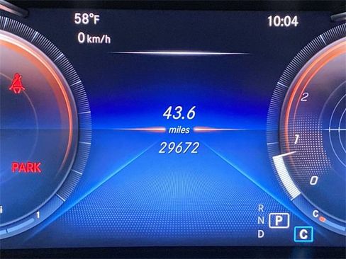 Used 2020 Mercedes-Benz GLC 300 4MATIC w/ AMG Line image 18