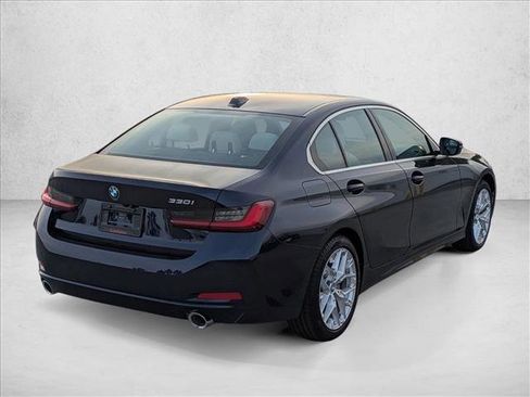New 2026 BMW 330i Sedan w/ Premium Package image 2