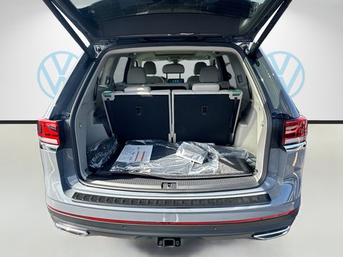 New 2026 Volkswagen Atlas SE FWD image 21