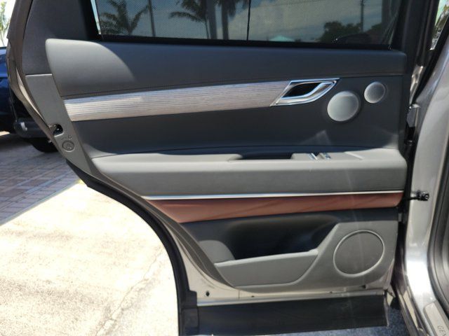 Used 2025 Genesis GV80 3.5T Prestige AWD/4WD image 12