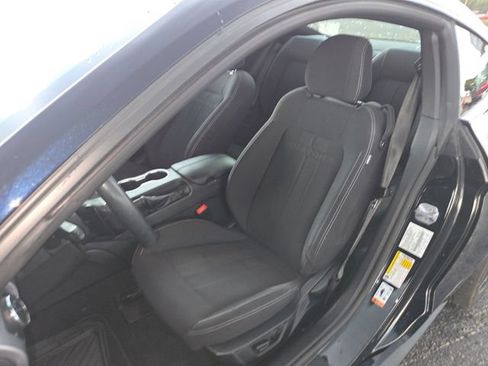 Used 2021 Ford Mustang GT RWD image 11