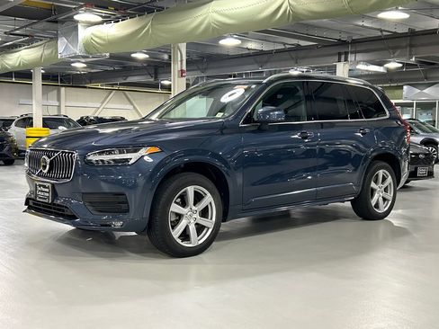 Certified 2023 Volvo XC90 B5 Core w/ Protection Package Premier AWD/4WD image 5