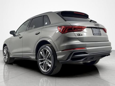 Used 2025 Audi Q3 2.0T Premium w/ Convenience Package AWD/4WD image 3