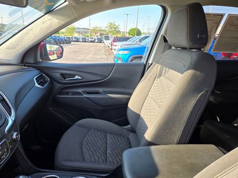 Used 2019 Chevrolet Equinox LT AWD/4WD image 23