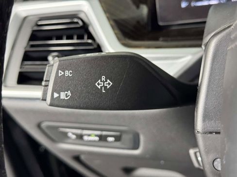 Used 2024 BMW X5 xDrive40i w/ Parking Assistance Package AWD/4WD image 21