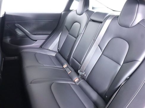 Used 2018 Tesla Model 3 Long Range RWD image 33