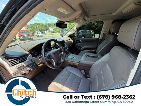 Used 2020 GMC Yukon Denali w/ Denali Premium Package AWD/4WD image 13