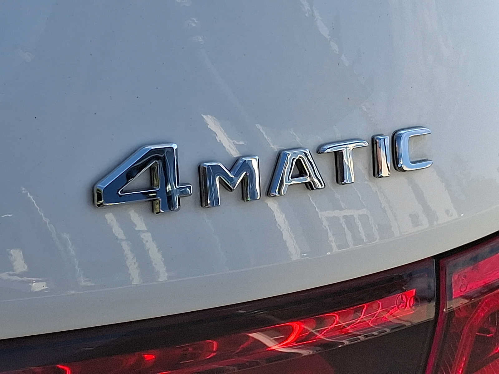 Certified 2022 Mercedes-Benz GLB 250 4MATIC image 28