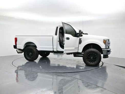 Used 2019 Ford F250 XL w/ Power Equipment Group image 46